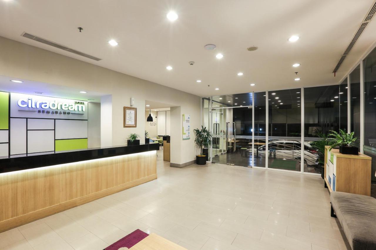 Hotel Citradream Semarang Exterior foto