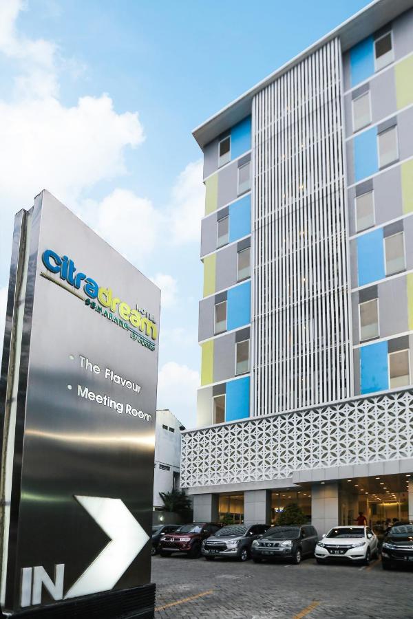 Hotel Citradream Semarang Exterior foto